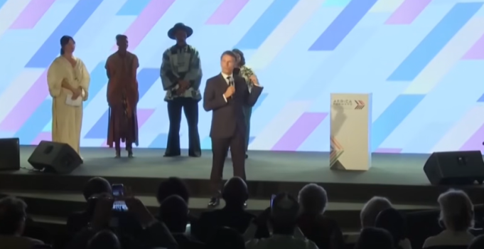 Macron Calls for Silence During Youth Session at Africa Forward Summit in Nairobi Macron Calls for Silence During Youth Session at Africa Forward Summit in Nairobi